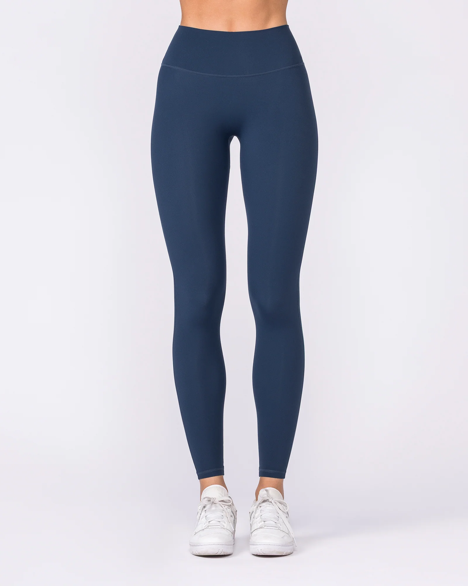 Aura Peachy Invisible Scrunch Ankle Leggings - Navy - Image 3