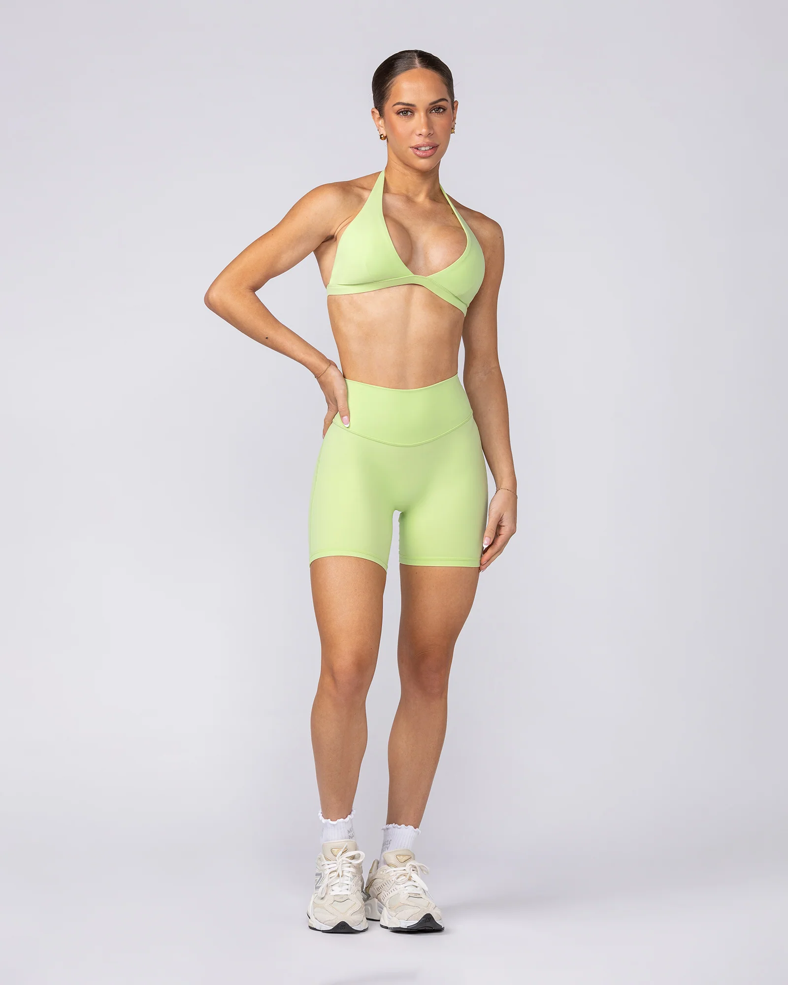 Aura Peachy Invisible Scrunch Bike Shorts - Cool Matcha - Image 7