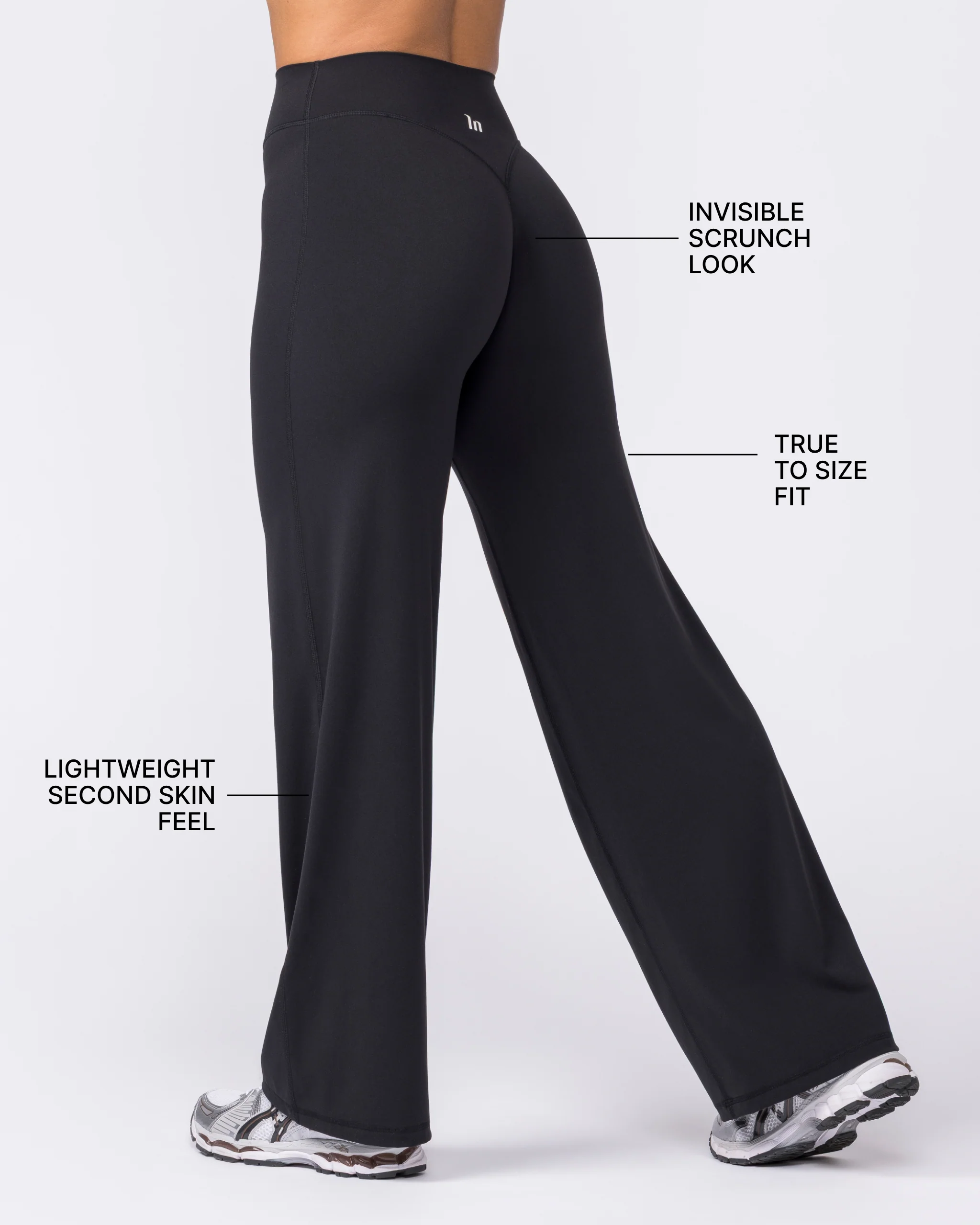 Aura Straight Leggings Short - Black - Image 3
