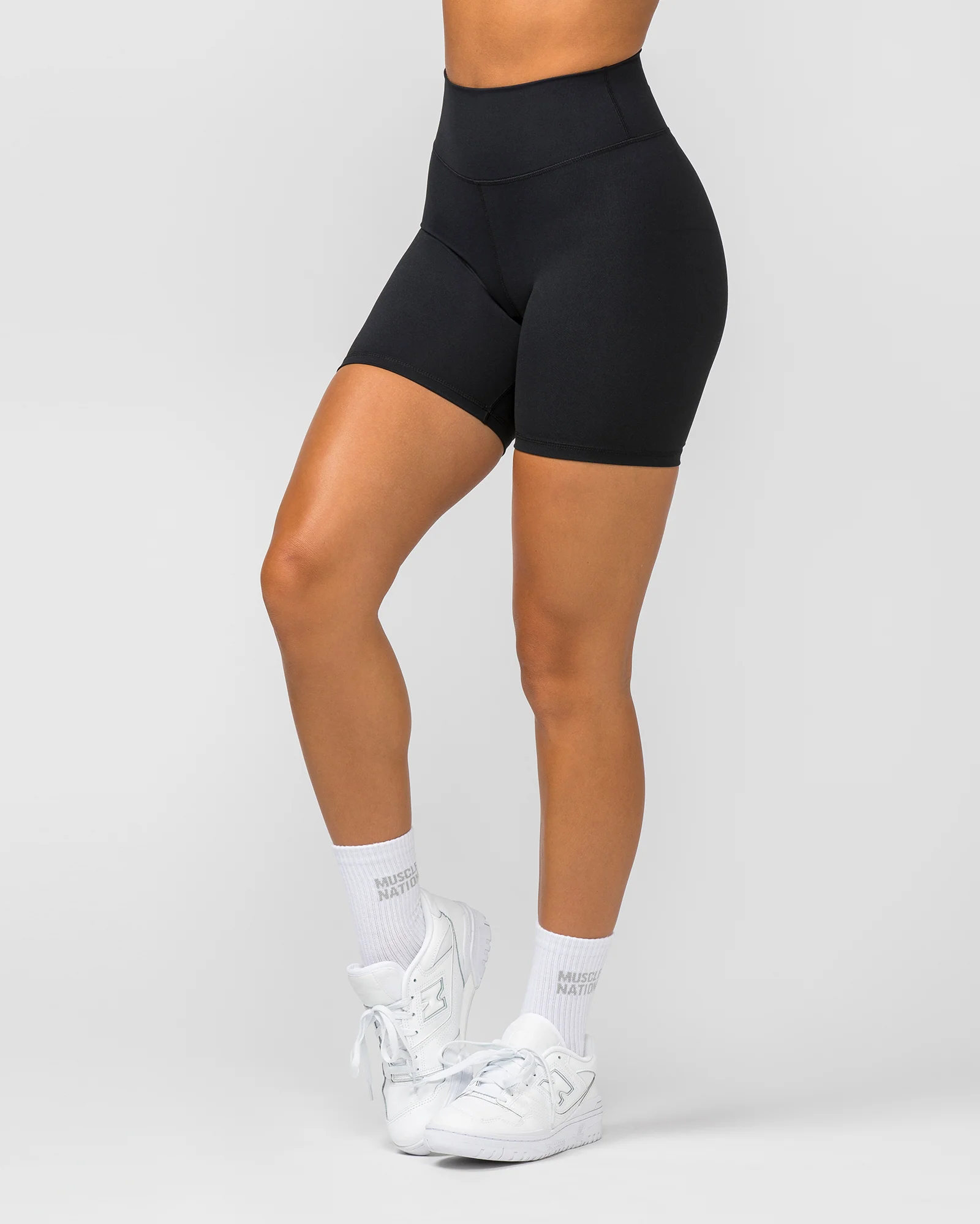Signature Scrunch Bike Shorts - Black - Image 3