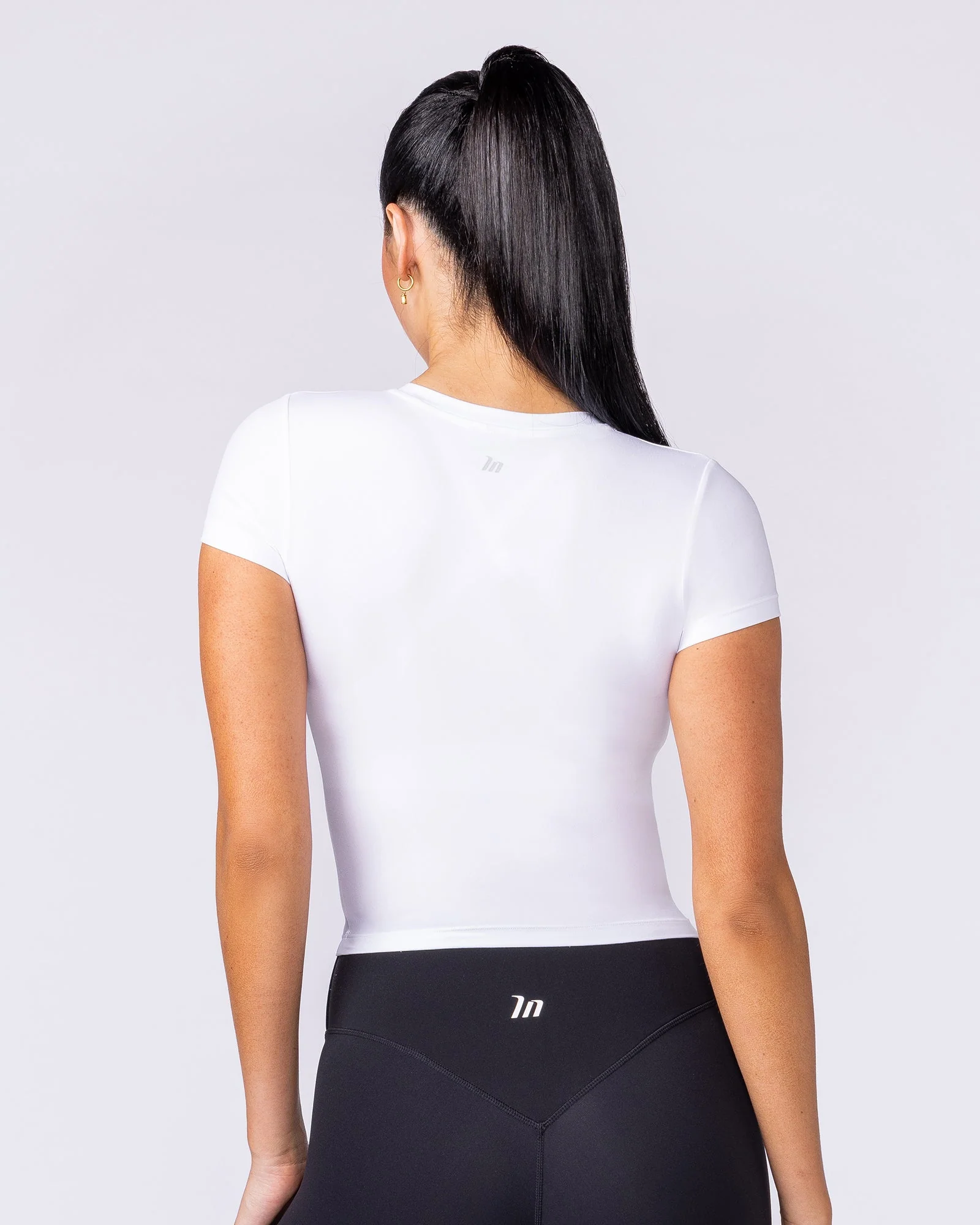 Essential Cropped Tee - White - Image 4