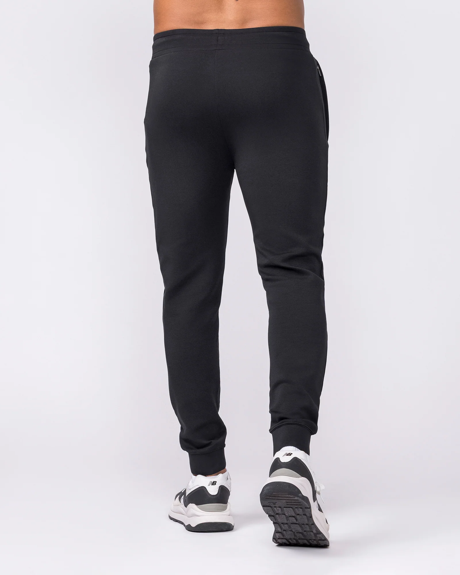 Essential Tech Pants - Black - Image 5