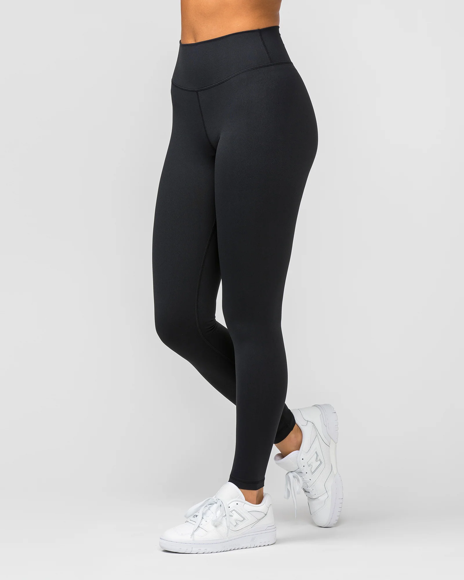 Signature Full Length Scrunch Leggings - Black - Image 3