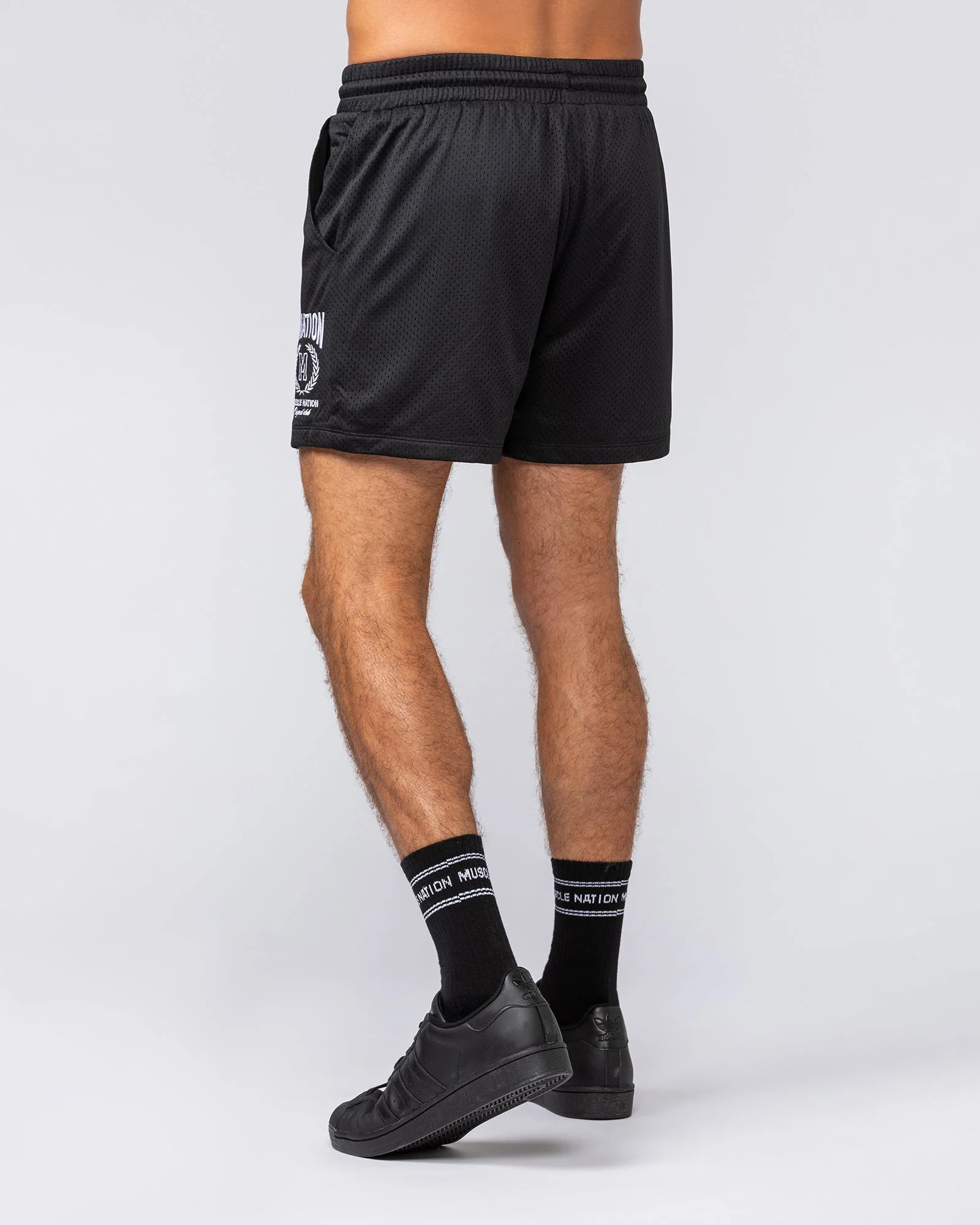 Heritage Crest Lay Up 3.5" Shorts - Black - Image 3