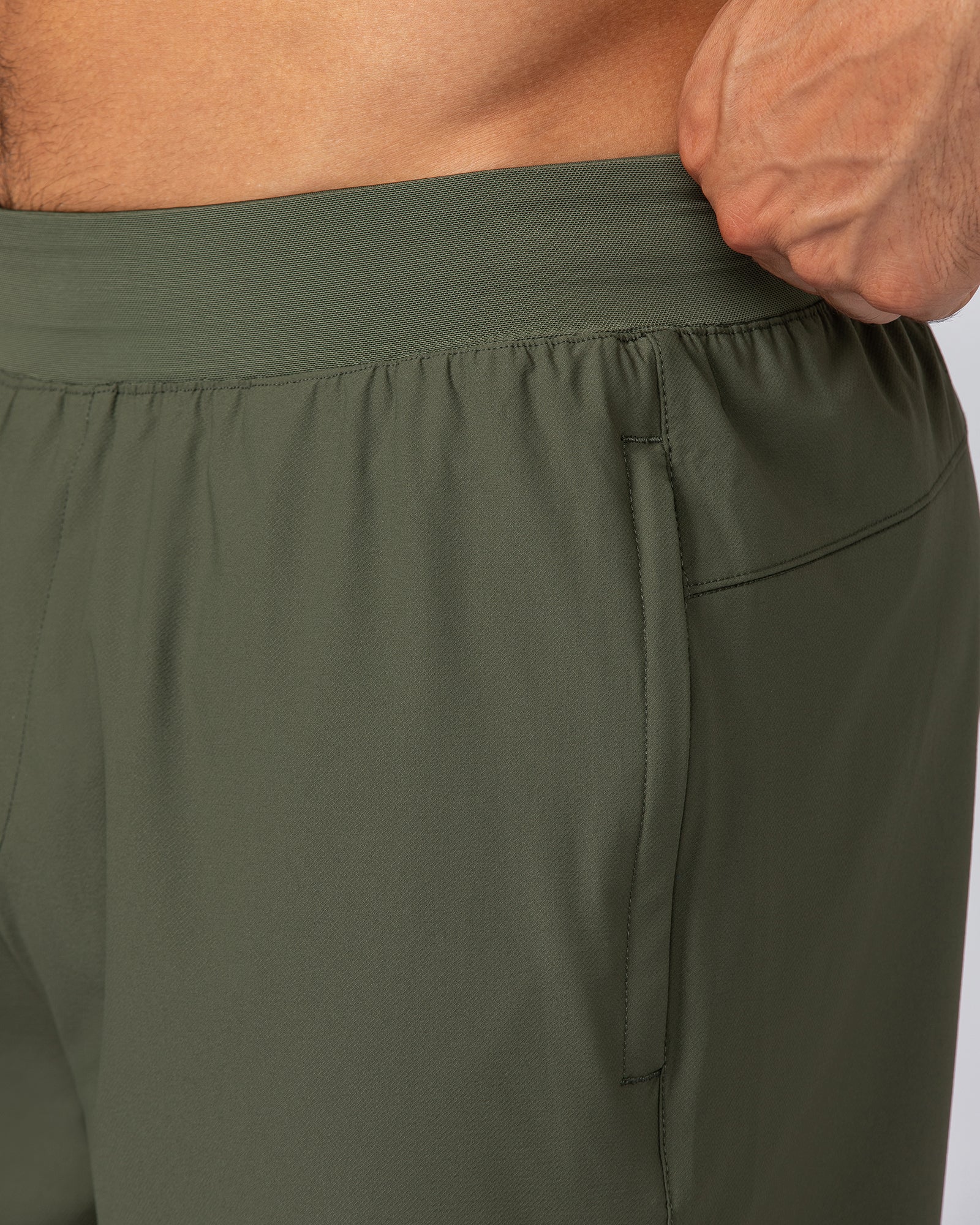 On Repeat Training 5" Shorts - Dark Khaki - Image 4