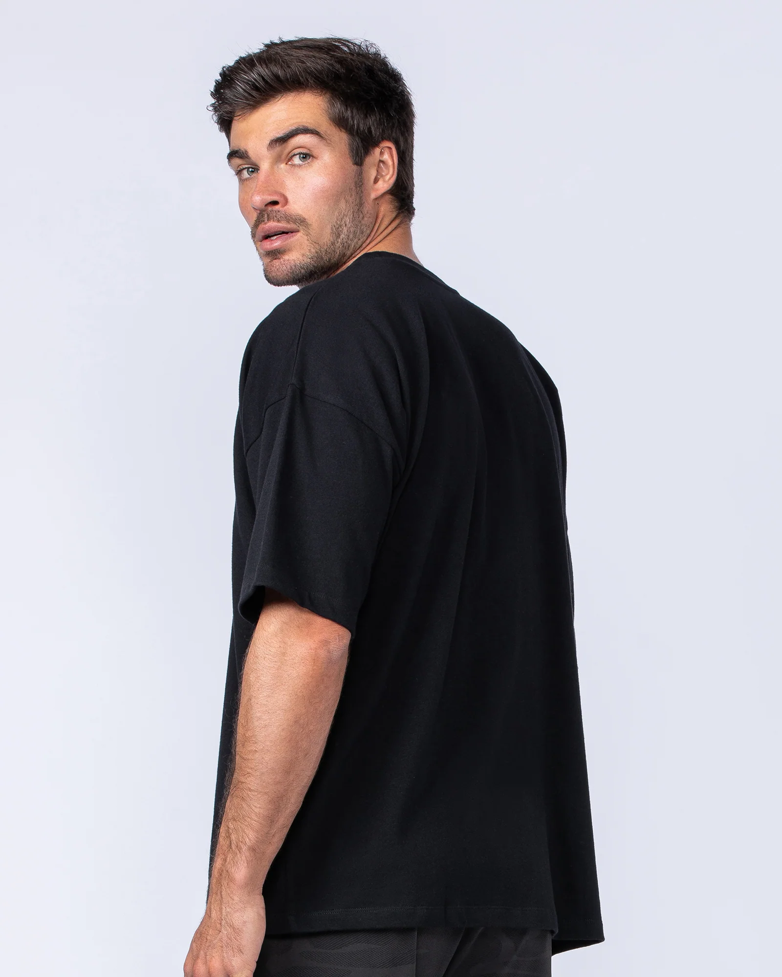 Original Oversized Boxy Tee - Black - Image 3