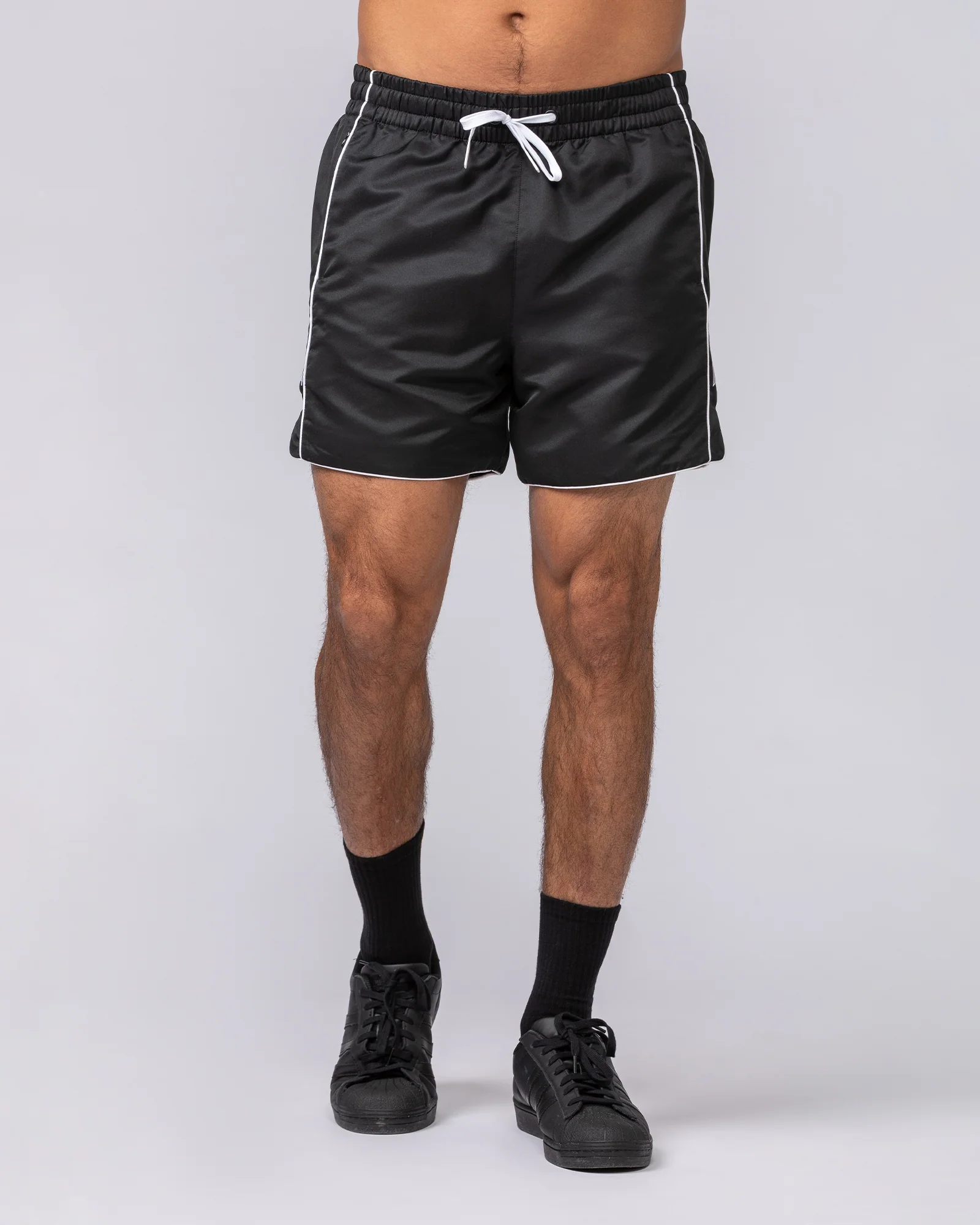 Round House 5" Shorts - Black - Image 2