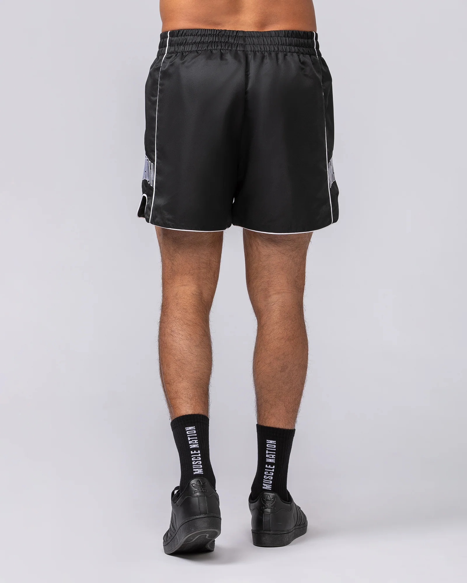 Round House 5" Shorts - Black - Image 5