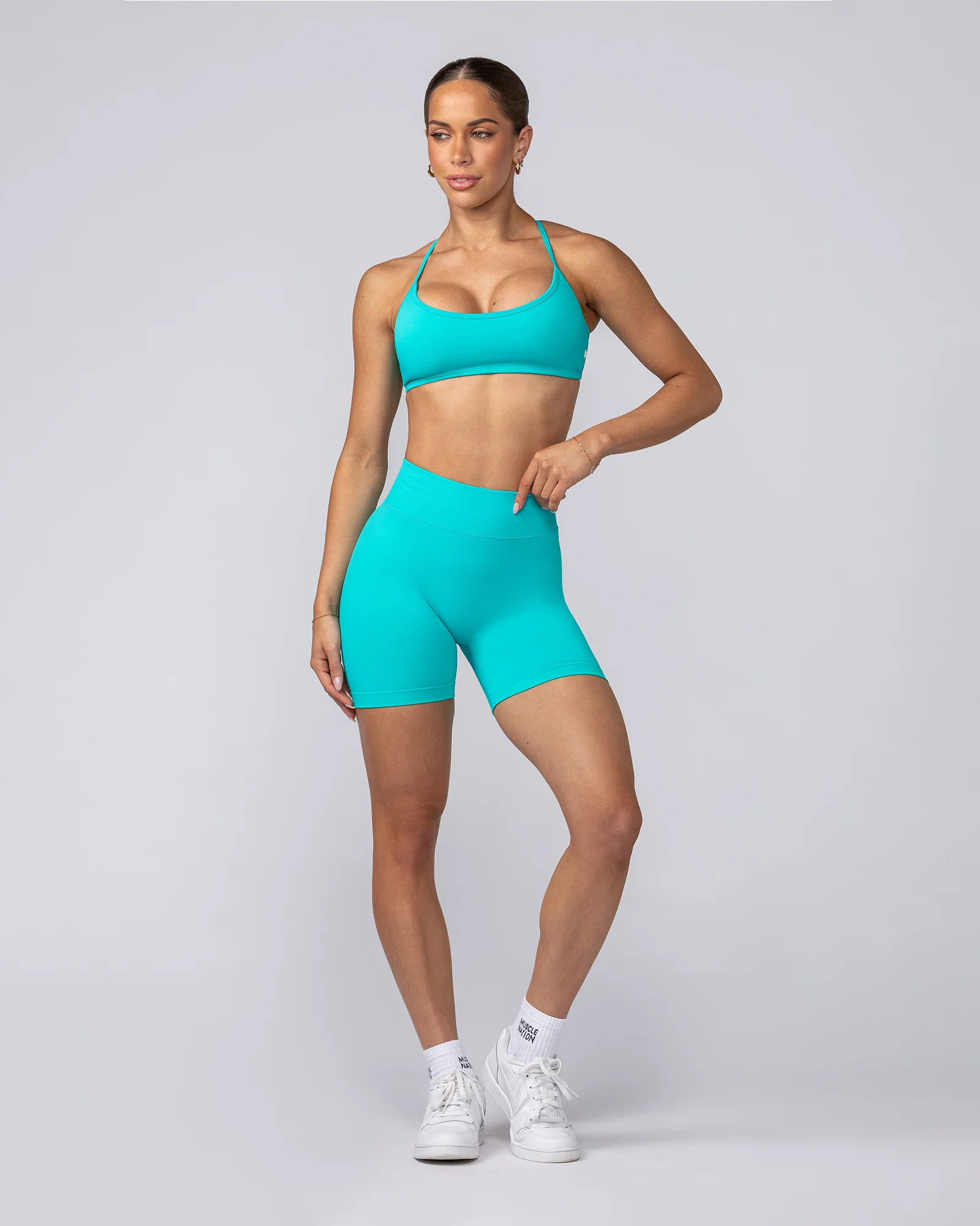 Sculpt Seamless Midway Shorts - Cyan - Image 7