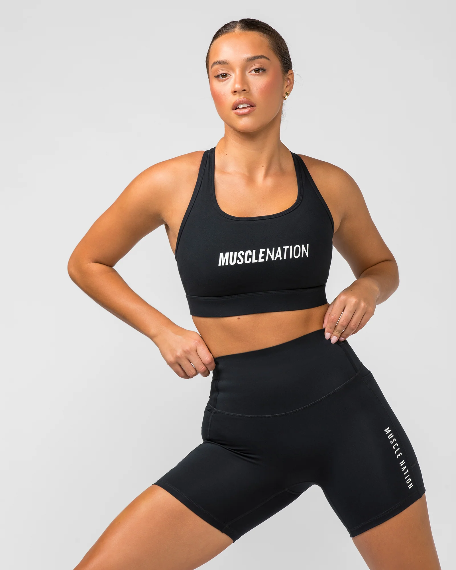 Stamina Moulded Bra - Black - Image 5