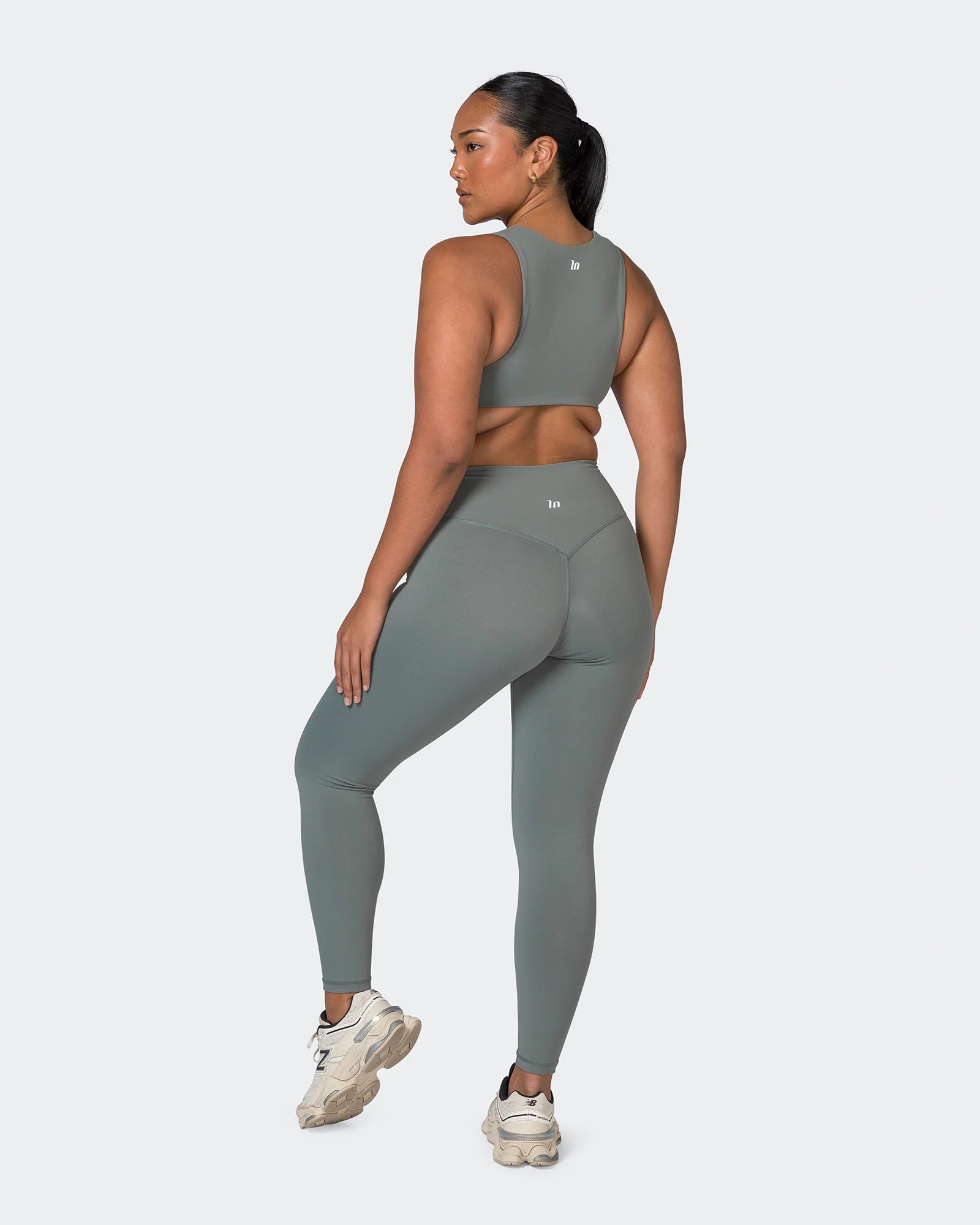 Ultra Signature Ankle Length Leggings - Botanica - Image 7